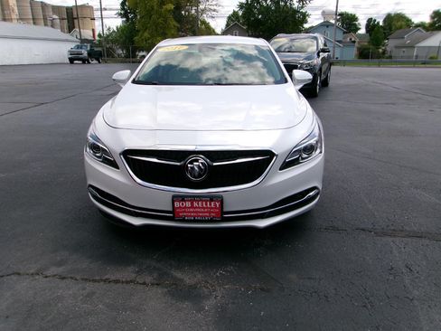 Used 2017 Buick LaCrosse Premium FWD image 3