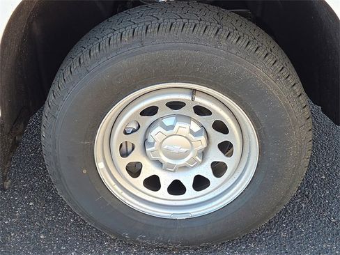 New 2026 Chevrolet Silverado 1500 W/T w/ WT Value Package image 6