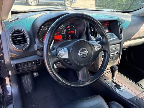 Used 2011 Nissan Maxima 3.5 SV w/ Sport Pkg image 17