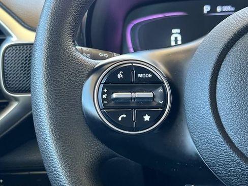 Used 2024 Kia Soul LX w/ Option Group 015 FWD image 27