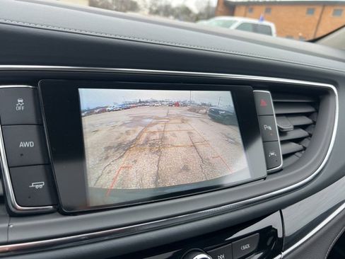 Used 2018 Buick Enclave Premium w/ Experience Buick Package image 15