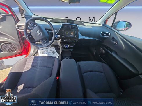 Used 2022 Toyota Prius Prime LE FWD image 12