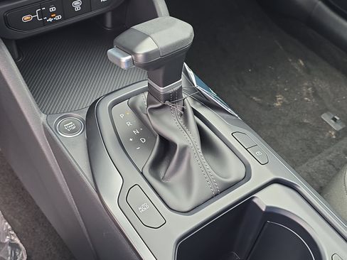 New 2026 Kia K4 LXS image 25