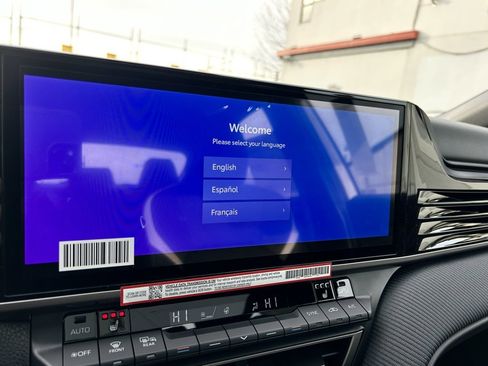 New 2026 Toyota Camry Hybrid image 23