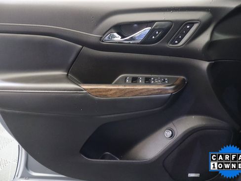 Certified 2021 GMC Acadia Denali w/ Denali Technology Package image 34