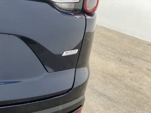 Used 2018 MAZDA CX-9 Grand Touring image 11