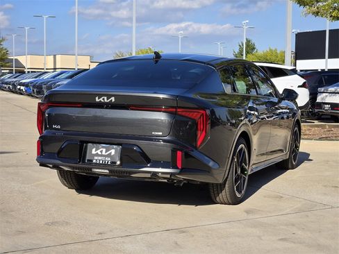 New 2025 Kia K4 GT-Line w/ GT-Line Premium Package image 4