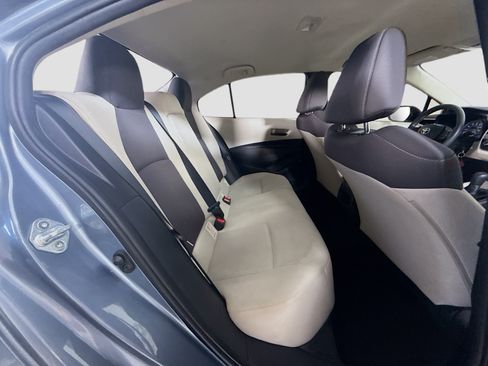 Used 2022 Toyota Corolla LE FWD image 26
