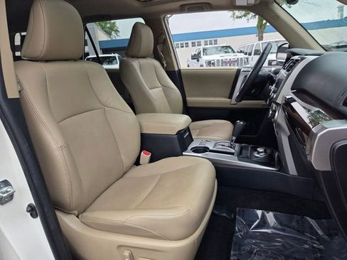Used 2023 Toyota 4Runner Limited AWD/4WD image 17