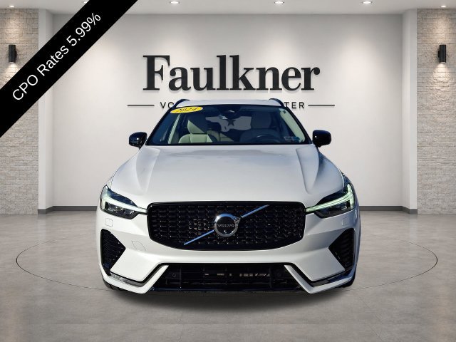 Certified 2024 Volvo XC60 B5 Plus w/ Climate Package AWD/4WD image 2
