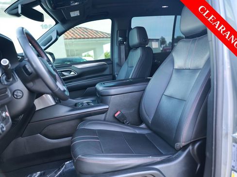 Used 2022 Chevrolet Tahoe RST w/ Luxury Package AWD/4WD image 18