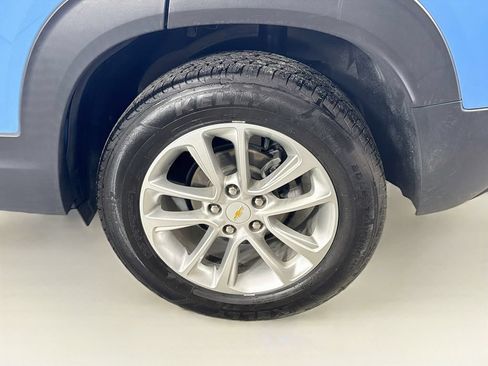 Used 2024 Chevrolet TrailBlazer LS w/ LS Convenience Package FWD image 29