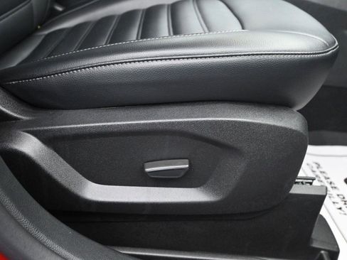 Used 2022 Ford Edge SEL w/ Convenience Package image 8