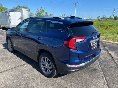 Used 2023 GMC Terrain SLT FWD image 5