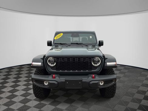 Used 2026 Jeep Gladiator Rubicon w/ Dual Top Group AWD/4WD image 2