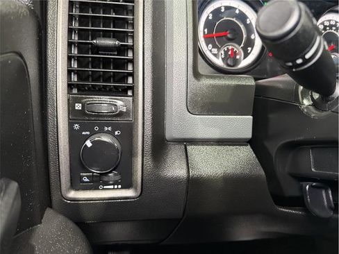 Used 2019 RAM 1500 Tradesman w/ Popular Equipment Group image 32