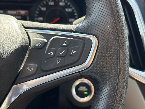 Used 2022 Chevrolet Equinox LS w/ LPO, Floor Liner Package image 34