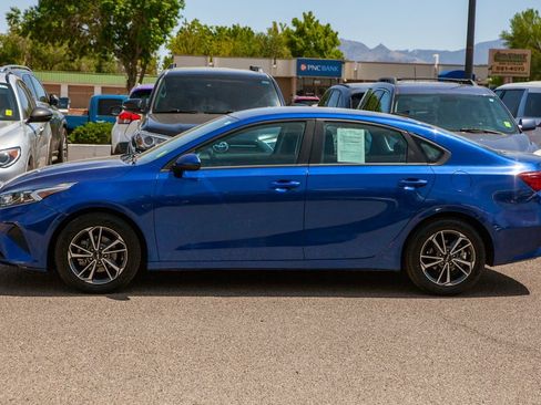 Used 2023 Kia Forte LXS FWD image 8