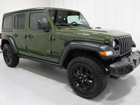 Used 2021 Jeep Wrangler Unlimited Sport AWD/4WD image 4