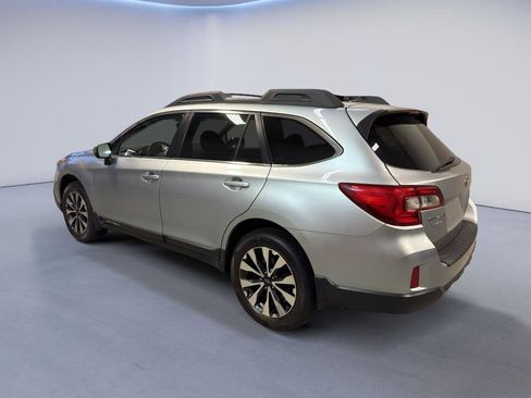 Used 2015 Subaru Outback 2.5i Limited image 4