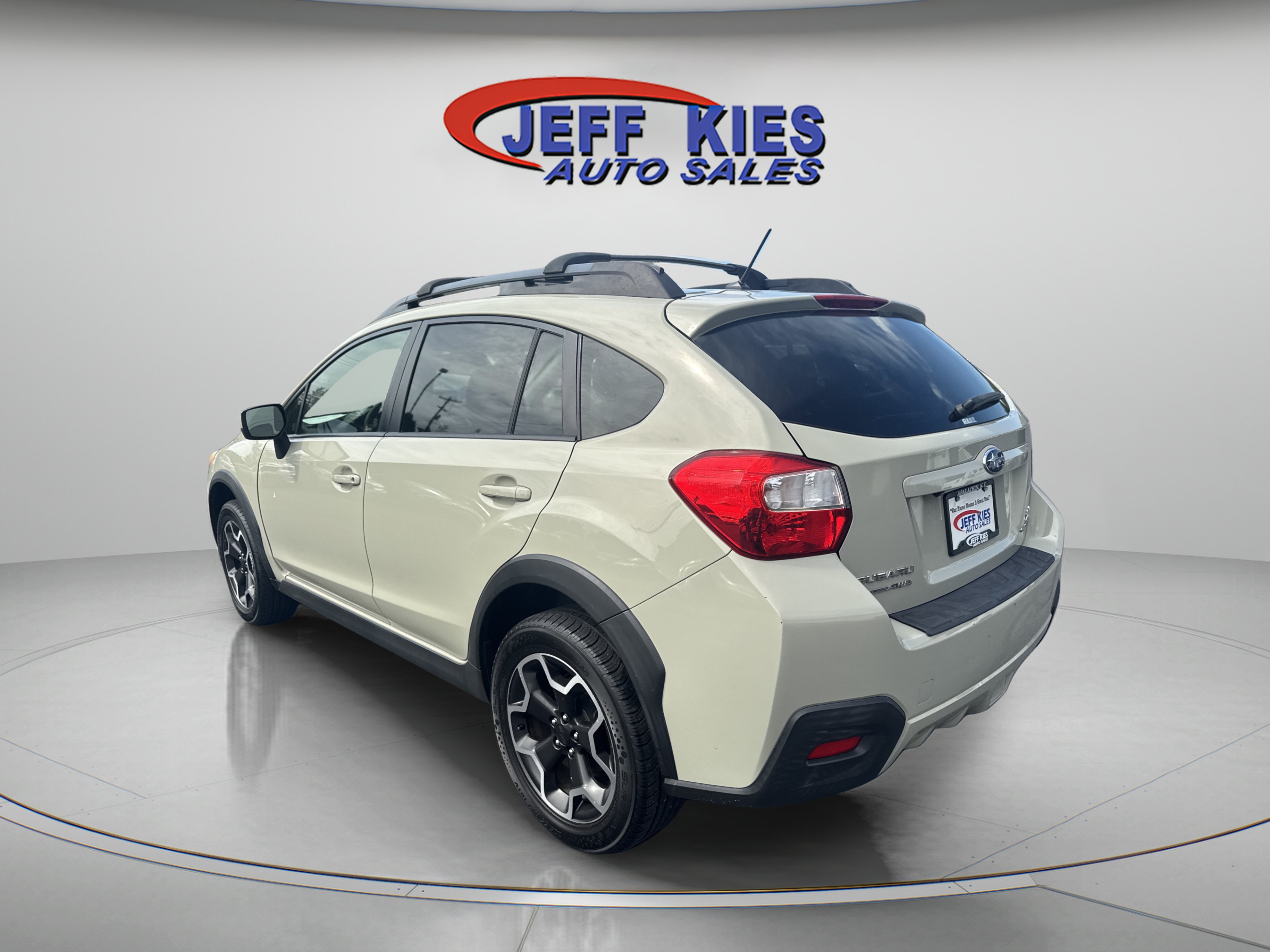 Used 2015 Subaru Crosstrek 2.0i Premium AWD/4WD image 7