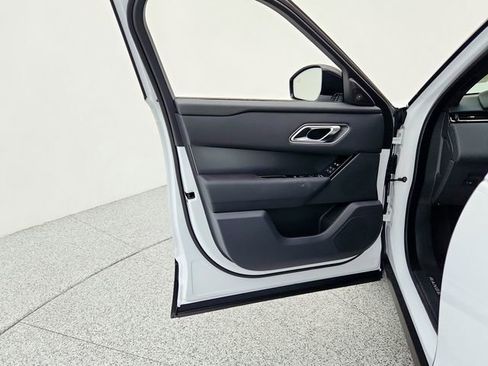 New 2026 Land Rover Range Rover Velar S image 27