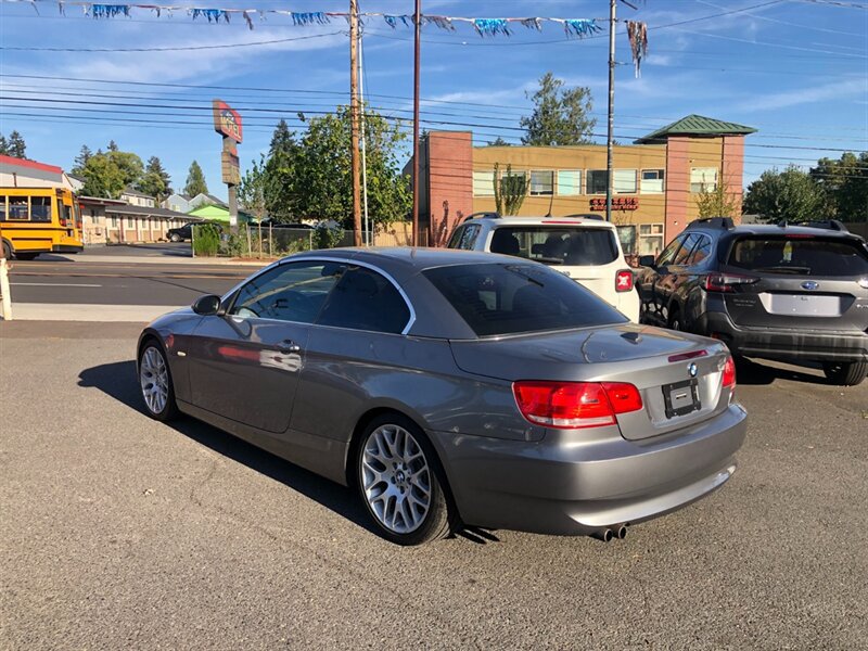 Used 2008 BMW 328i Convertible RWD image 4
