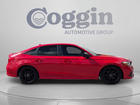 Used 2022 Honda Civic Sport image 7