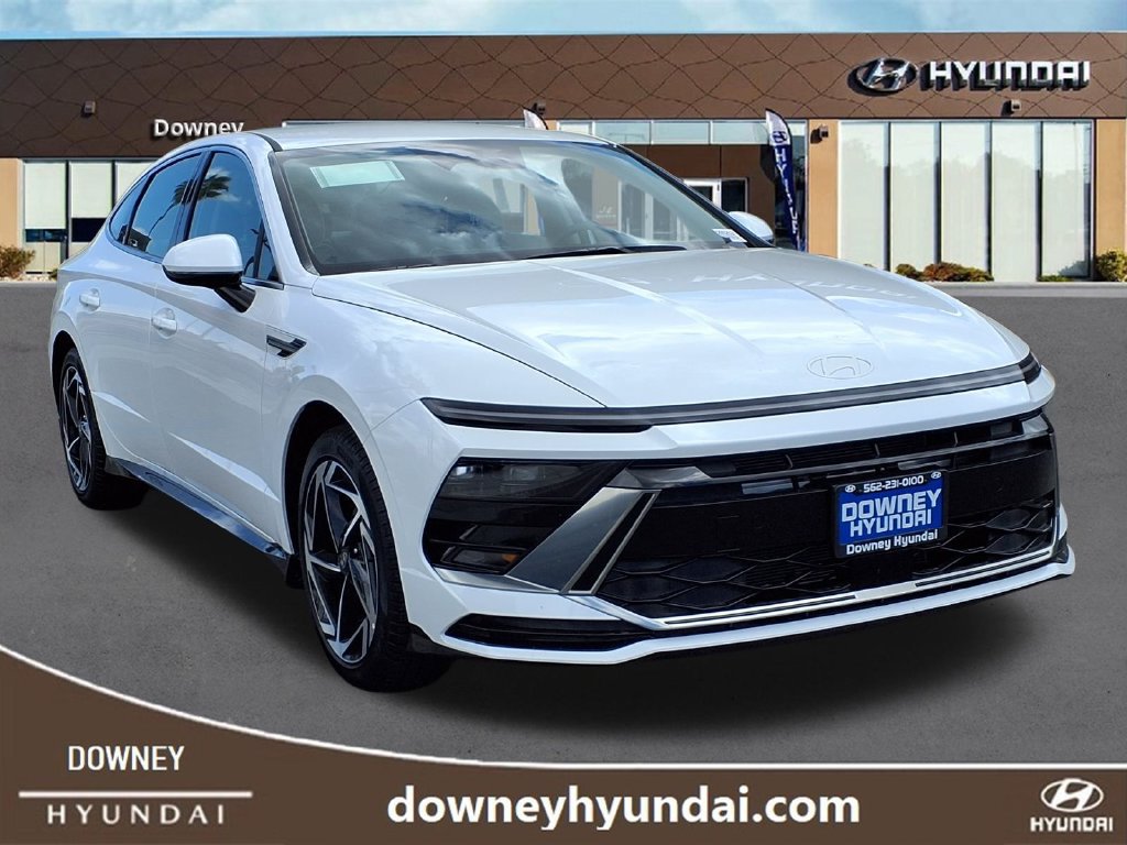 Used 2026 Hyundai Sonata SEL FWD image 3