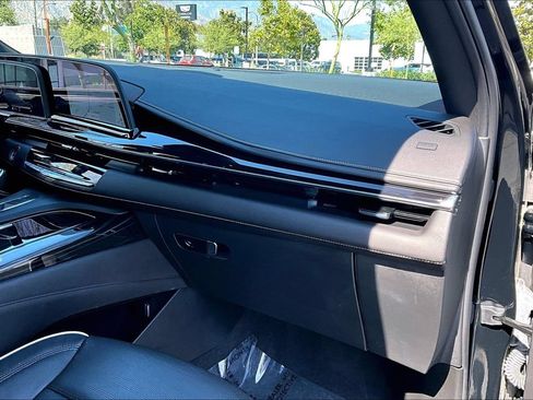 Used 2024 Cadillac Escalade Sport w/ LPO, ONYX Package AWD/4WD image 17