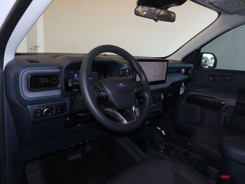 New 2025 Ford Maverick XL image 21