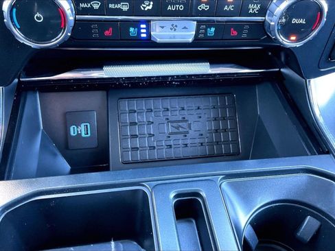 Used 2023 Ford F150 Lariat w/ Equipment Group 502A High image 22