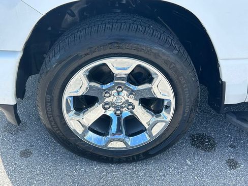 Used 2021 RAM 1500 Big Horn RWD image 18