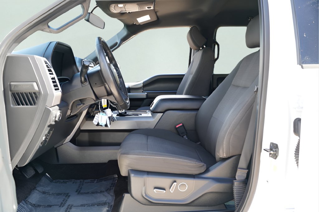 Used 2016 Ford F150 XLT w/ Equipment Group 302A Luxury RWD image 19