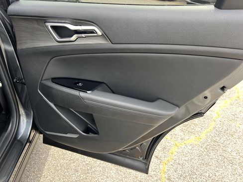 Used 2024 Kia Sportage X-Line w/ X-Line Premium Package image 16