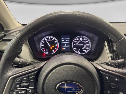 Used 2023 Subaru Outback Premium AWD/4WD image 22