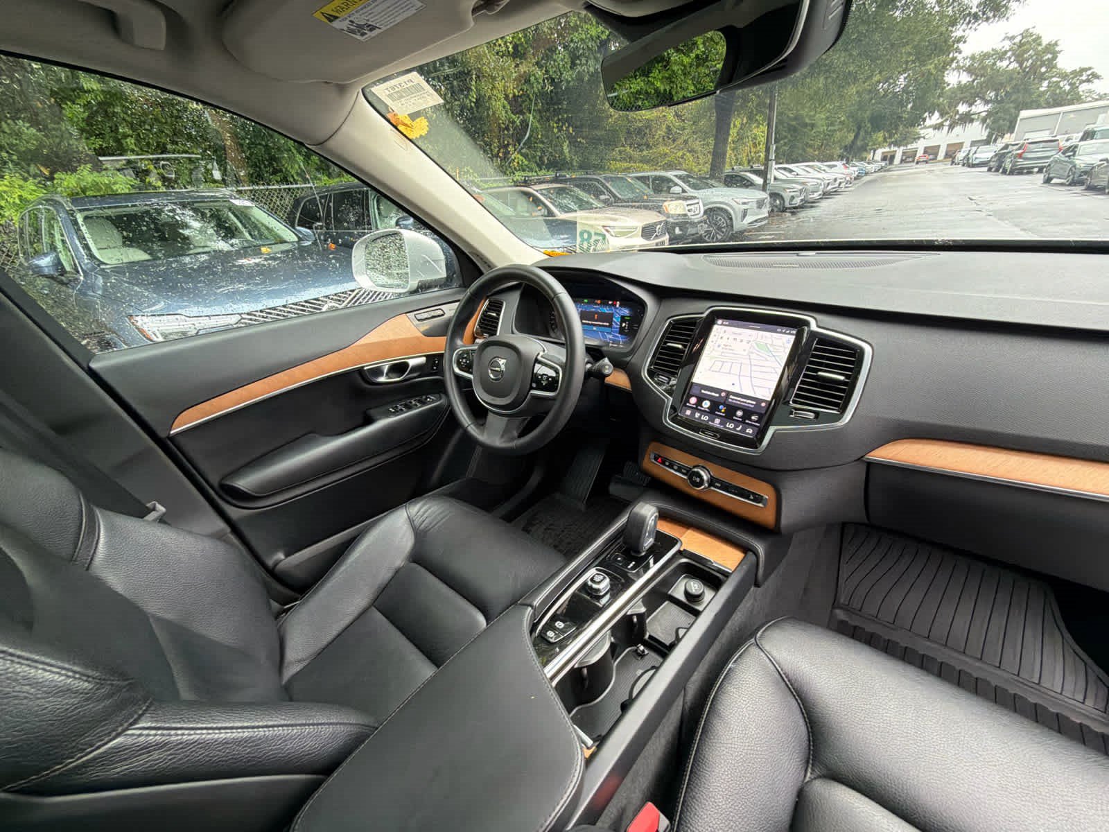 Used 2023 Volvo XC90 T8 Plus AWD/4WD image 20