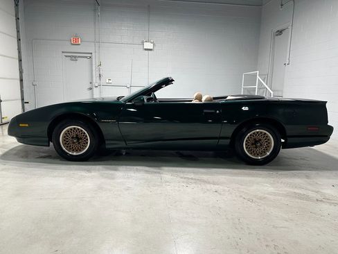Used 1992 Pontiac Firebird Convertible RWD image 16