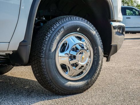 New 2026 Chevrolet Silverado 3500 LT w/ Convenience Package AWD/4WD image 10