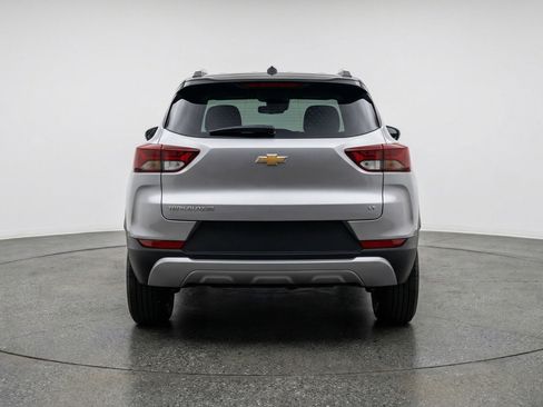 Used 2025 Chevrolet TrailBlazer LT image 7