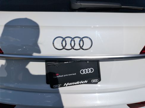 Certified 2024 Audi Q5 e Premium Plus w/ Premium Plus Package AWD/4WD image 40