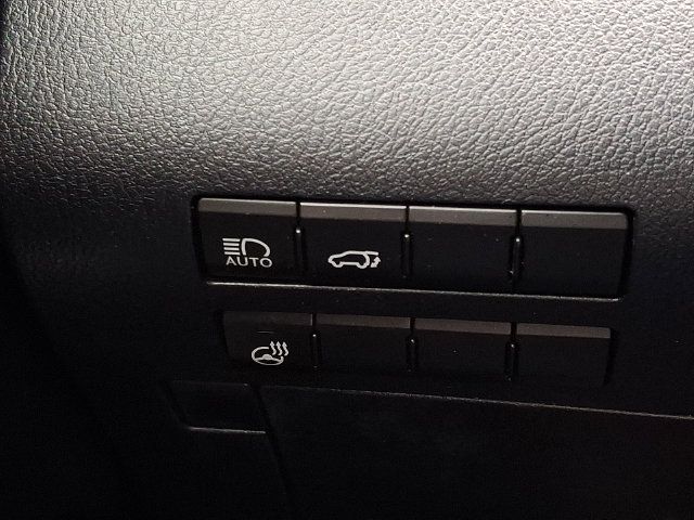 Used 2018 Lexus RX 350L FWD image 26