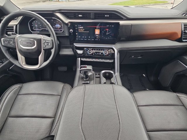 Used 2024 GMC Sierra 1500 Denali w/ Denali Reserve Package AWD/4WD image 25