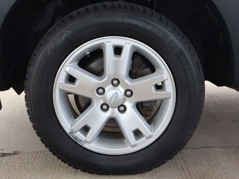 Used 2007 Ford Explorer XLT image 37