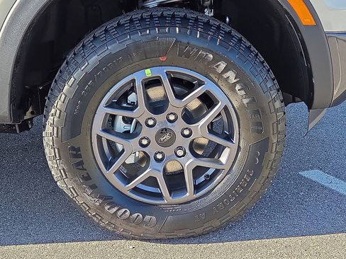 New 2025 Ford Ranger XLT image 7