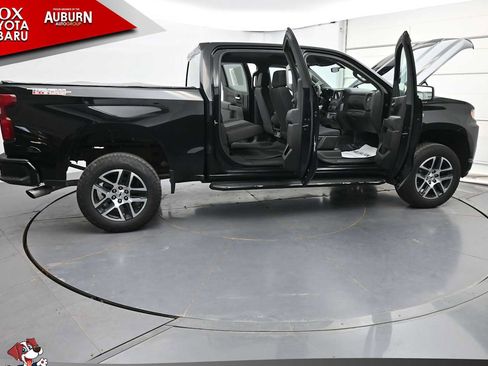 Used 2019 Chevrolet Silverado 1500 Custom Trail Boss w/ Custom Convenience Package AWD/4WD image 37