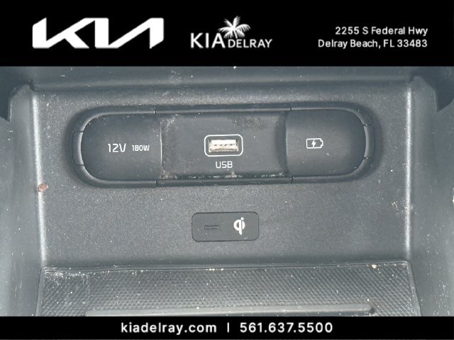 Certified 2022 Kia Telluride SX w/ SX Prestige Package AWD/4WD image 26