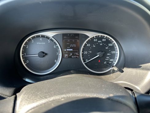 Used 2023 Nissan Kicks S image 16