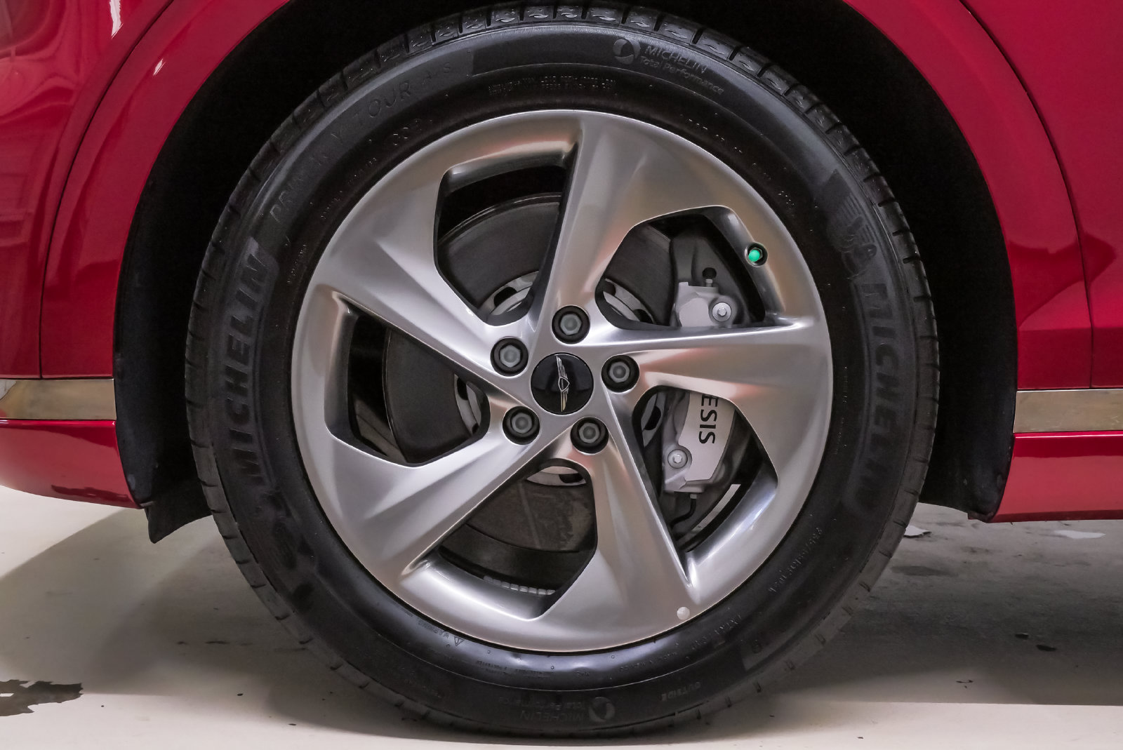 Certified 2026 Genesis GV70 2.5T AWD/4WD image 26