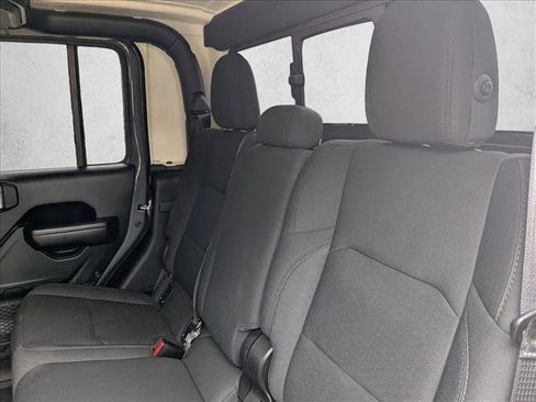 Certified 2020 Jeep Gladiator Sport image 16